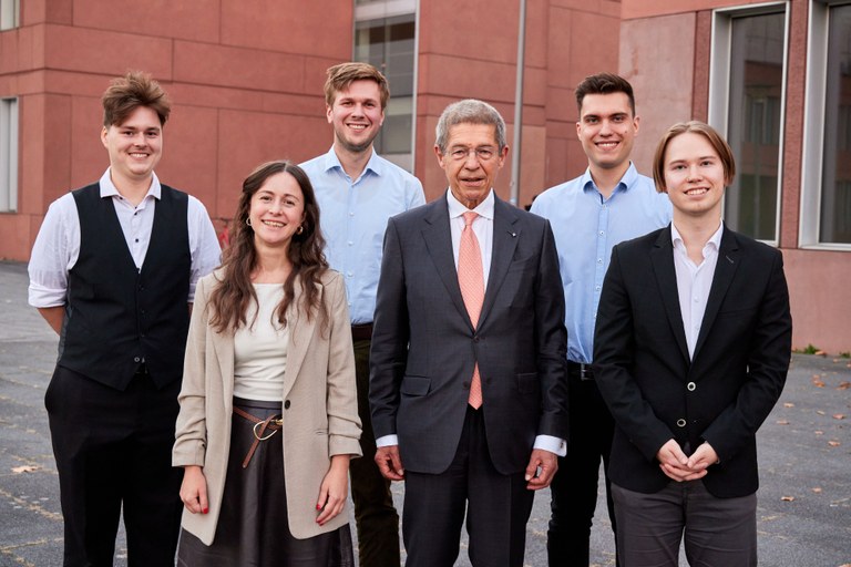 gruppenphoto.jpg