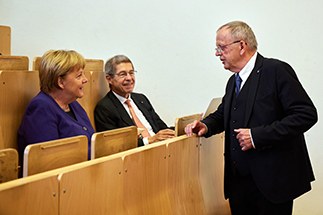 img01.jpg