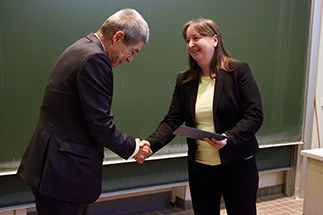 img09.jpg