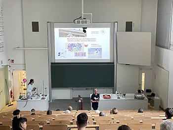 IMG2.jpg
